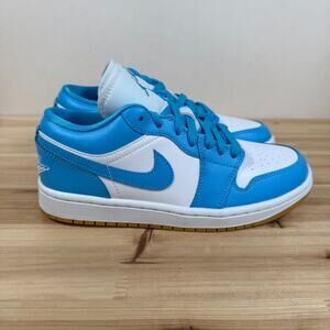 Air Jordan 1 Low Nike Sneakers White Gum Dark Powder Blue DC0774-104 Women's 7.5